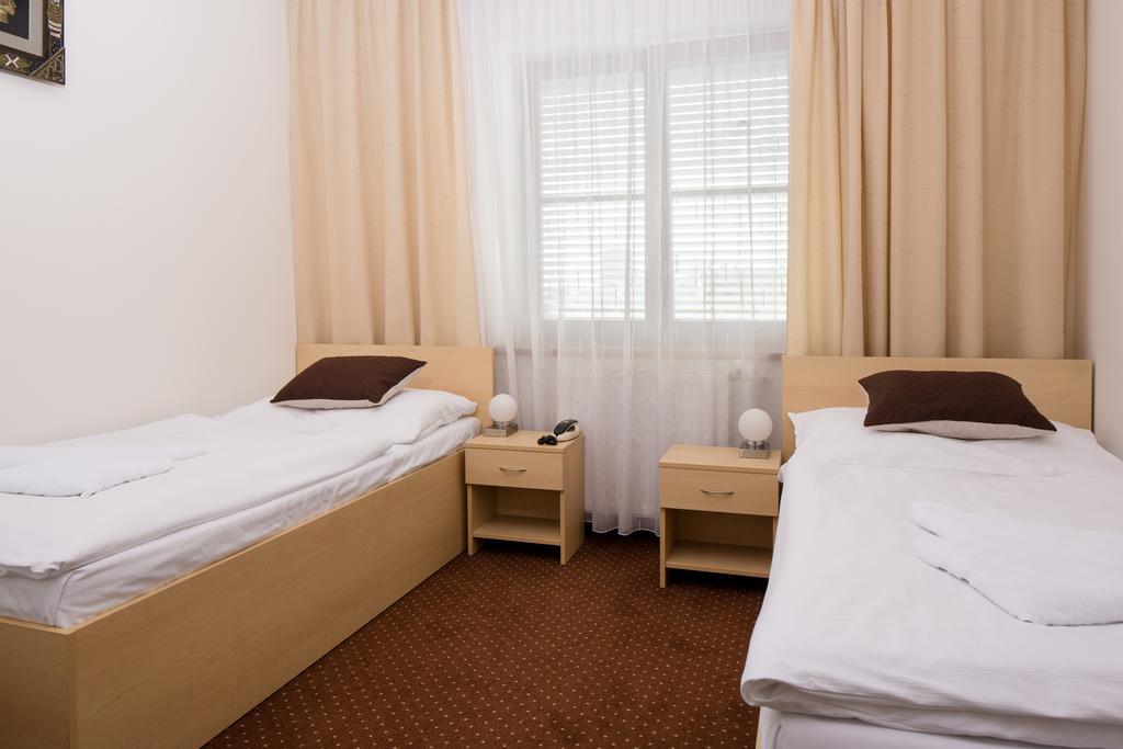 Hotel Cyro Brno Eksteriør billede